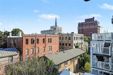 Located on Savannah's most coveted street, 108 West Jones Street - photo 16
