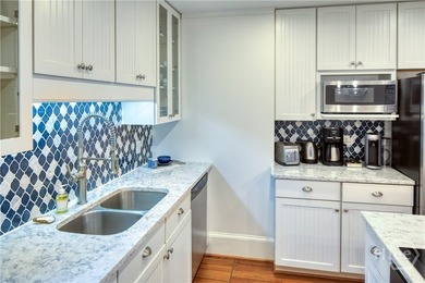 Located on Savannah's most coveted street, 108 West Jones Street - photo 32