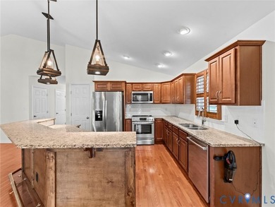 Experience the best of Lake Caroline living in this beautifully - photo 33