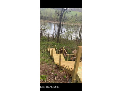 Holston River front lot in this beautiful upscale neighborhood - photo 17