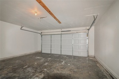 Introducing 7706 Impala Dr, a residence featuring fresh interior - photo 20