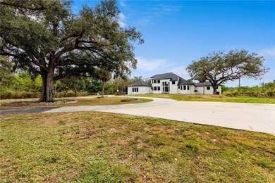 Discover one of Southwest Florida's most exceptional treasures! - photo 10