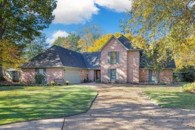 (private lake, pond, creek) Home For Sale in Collierville Tennessee