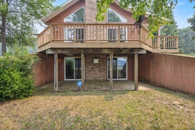 The drive in says it all! A long, tree-lined driveway leads to - photo 24