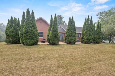 The drive in says it all! A long, tree-lined driveway leads to - photo 29