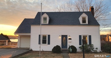 (private lake, pond, coastal) Home For Sale in Groton Connecticut