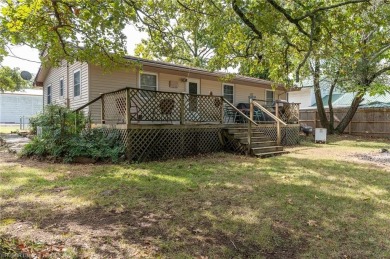 Lake Tenkiller Home For Sale in Gore Oklahoma