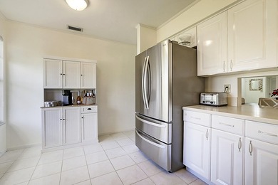 Enjoy breathtaking panoramic lake views from this Eastpointe - photo 17