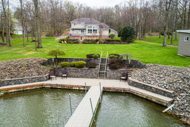 On Lake Tomahawk - Lake Home For Sale in Negley, Ohio