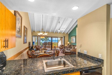 Spectacular ocean view from this very private lanai on the front - photo 13