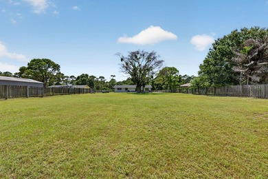 Escape the hustle and bustle and discover the space, privacy - photo 31