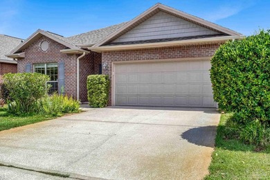 This lovely 3-bedroom, 2-bathroom home, with an additional - photo 3