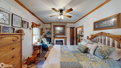 Welcome to this beautifully remodeled home in Clear Lake, where - photo 17