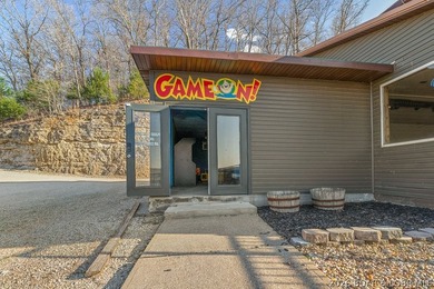 Back on the market at no fault of the sellers. It's your chance - photo 19