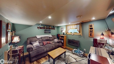 Welcome to this beautifully remodeled home in Clear Lake, where - photo 27