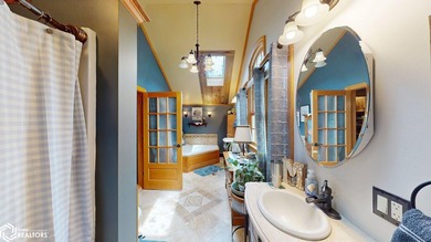 Welcome to this beautifully remodeled home in Clear Lake, where - photo 33