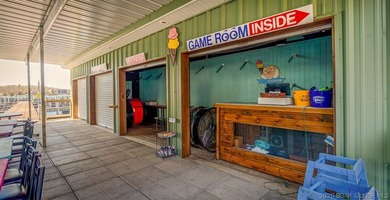 Back on the market at no fault of the sellers. It's your chance - photo 34