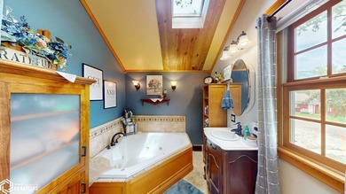 Welcome to this beautifully remodeled home in Clear Lake, where - photo 34