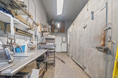 Back on the market at no fault of the sellers. It's your chance - photo 38