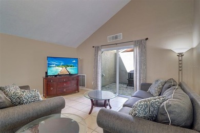 !!LIGHT and BRIGHT!!!---- Upgraded, NEWER Double panel - photo 5