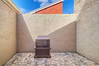 !!LIGHT and BRIGHT!!!---- Upgraded, NEWER Double panel - photo 6