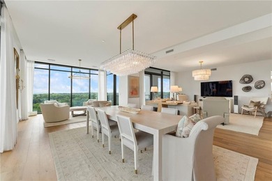 NEW LISTING! Introducing this ONE OF A KIND LUXURY RESIDENCE in - photo 4