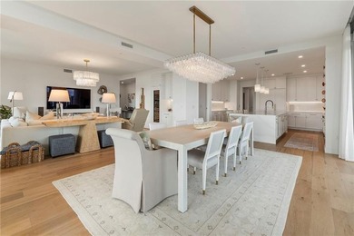 NEW LISTING! Introducing this ONE OF A KIND LUXURY RESIDENCE in - photo 7