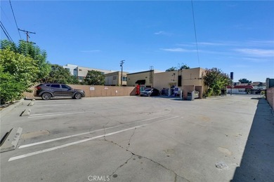 Prime, central downtown Arcadia location, located less than a - photo 9