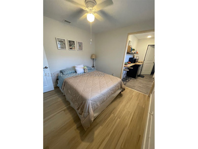 Beautiful house 4 bedrooms. two bathrooms, garage for two cars - photo 10