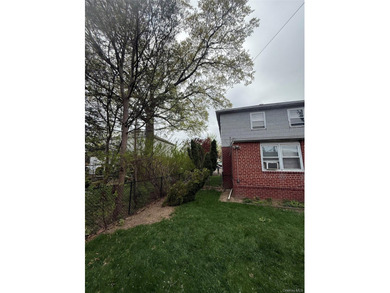 Being sold for land value. R3X allows for the construction of a - photo 11