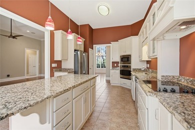 Welcome to 103 Oak Crest Circle, a beautifully designed home - photo 15