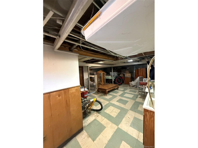 Being sold for land value. R3X allows for the construction of a - photo 16