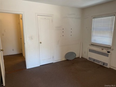 Being sold for land value. R3X allows for the construction of a - photo 20