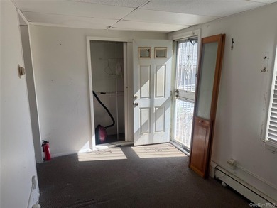 Being sold for land value. R3X allows for the construction of a - photo 24