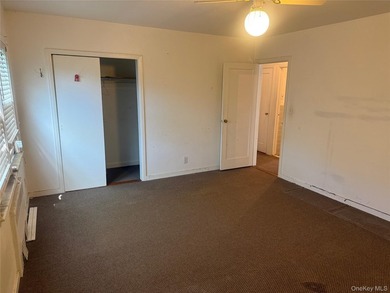 Being sold for land value. R3X allows for the construction of a - photo 33