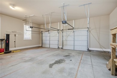 Welcome to 103 Oak Crest Circle, a beautifully designed home - photo 44