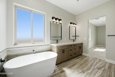 NEW CONSTRUCTION DOUBLE RV GARAGE HOME IN GATED COMMUNITY - photo 17