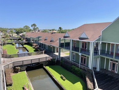 25 units for sale in 6 buildings. The units are leased and range - photo 1