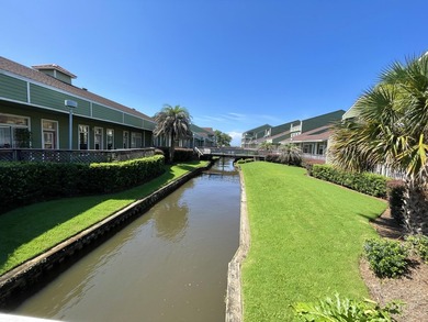 25 units for sale in 6 buildings. The units are leased and range - photo 2