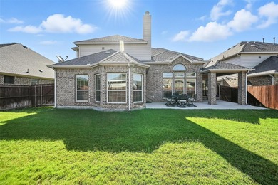 NEW ROOF AND FENCE! This spacious 6-bedroom, 4-bath Marine Creek - photo 5