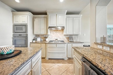 NEW ROOF AND FENCE! This spacious 6-bedroom, 4-bath Marine Creek - photo 10