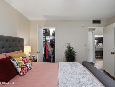 Completely remodeled and move-in ready, this beautiful 1-bedroom - photo 16