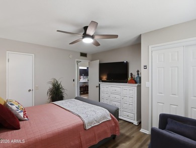 Completely remodeled and move-in ready, this beautiful 1-bedroom - photo 17