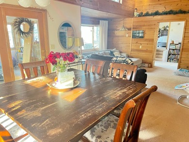 Take a look at this multi-level, 4-bed, 3-bathroom year-round - photo 20
