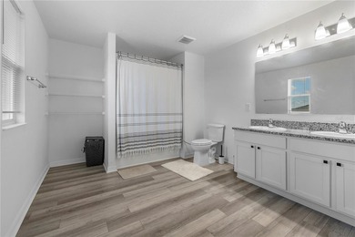 Spacious single-family home featuring 4 bedrooms and 2.5 - photo 24