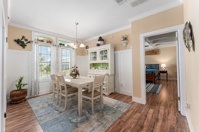 Immaculately maintained and offering more than 2,200 square feet - photo 24