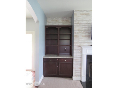 FOUR-PLUS Bedrooms** TWO master suites, and NO CITY TAXES??! You - photo 6
