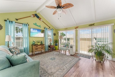 Immaculately maintained and offering more than 2,200 square feet - photo 30