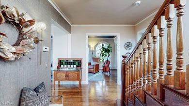 Some homes speak softly and this Howell &amp; Thomas residence is