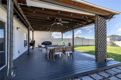 Spacious single-family home featuring 4 bedrooms and 2.5 - photo 35